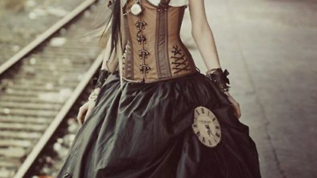 A Journey Through Time: Unveiling the Allure of Steampunk Fashion